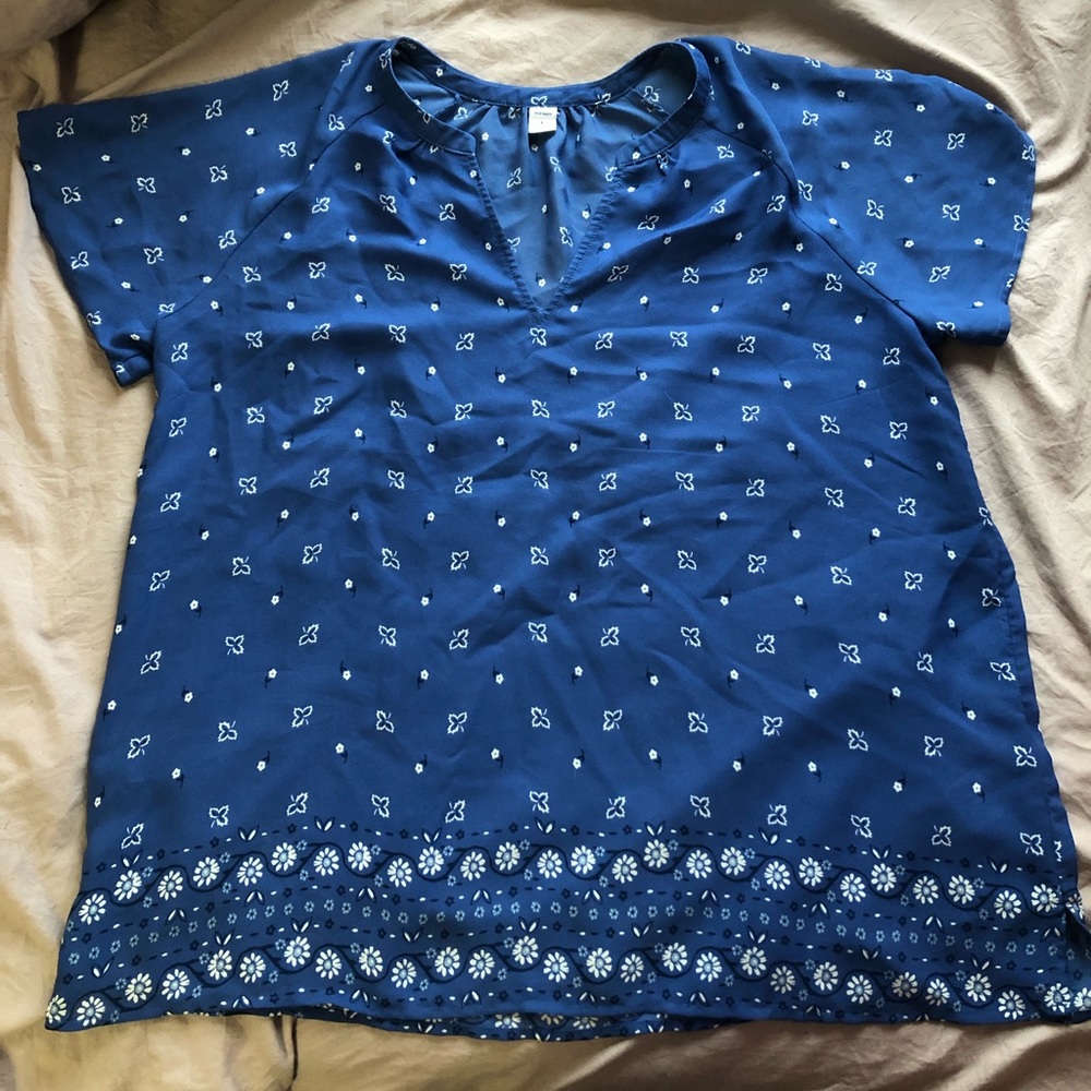 Short sleeve shirt